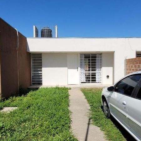 House Near Ezeiza International Airport Apartment Luaran gambar